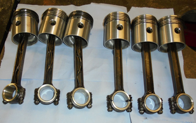 Vintage Rolls Pistons & Bearings